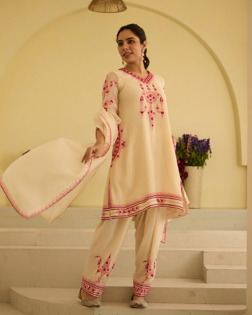 Kora Rose – Dori Embroidered A-Line Suit Set with Short Kurta and Pockets